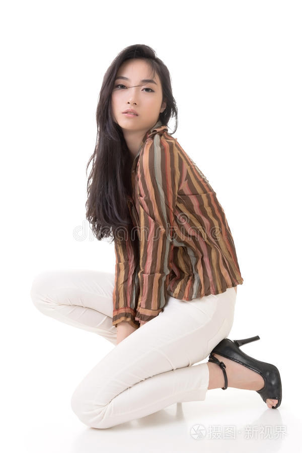 17间房主播跳舞 暗夜魅影
